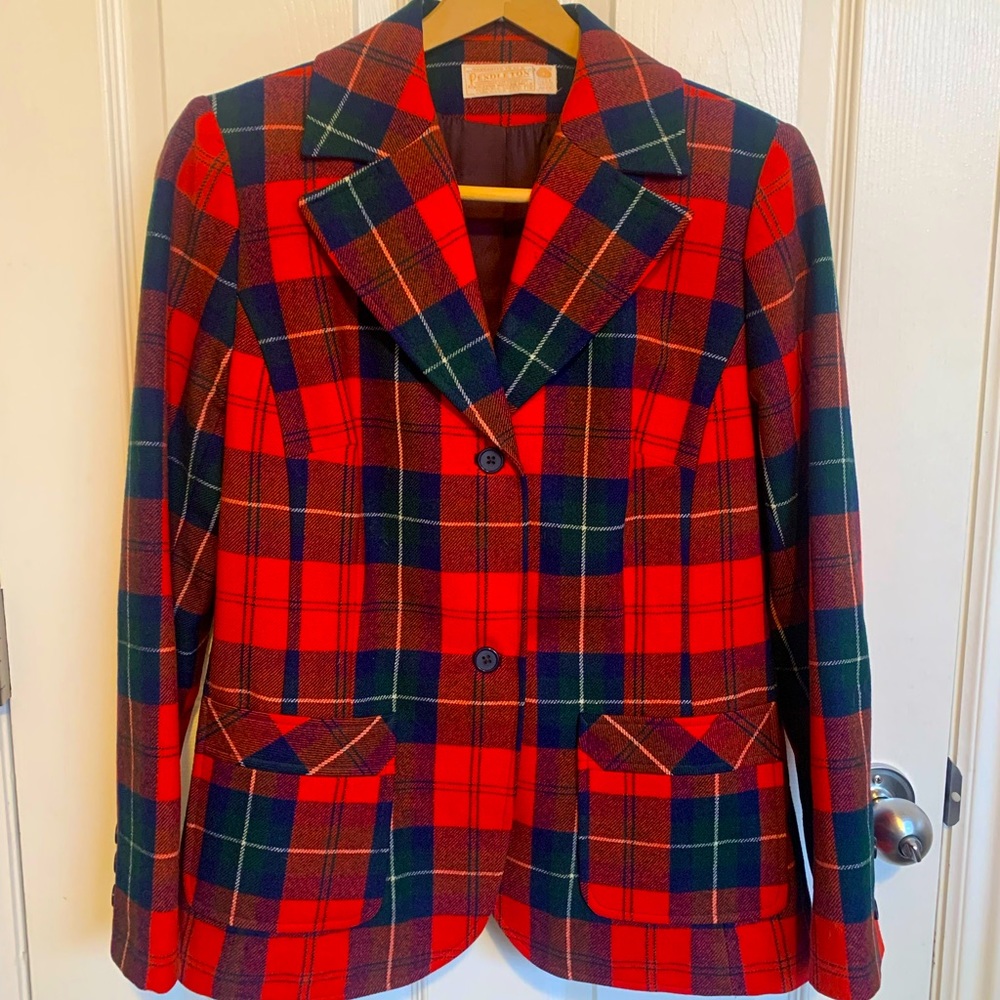 Vintage women’s Pendleton Tartan plaid jacket blazer